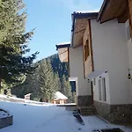 Boriki Complex Villa *