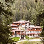 Villa Boriki Complex