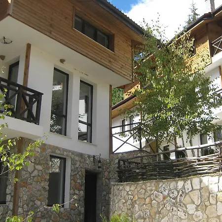 Луксозна вила Boriki Complex *