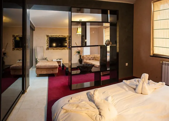 וילה Boriki Complex פמפורובו